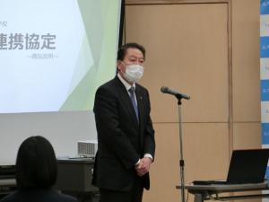 八千代市社会福祉協議会＊八千代松陰中学・高等学校包括連携協定調印式の写真