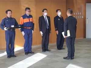 消防団退任分団長感謝状贈呈式の写真