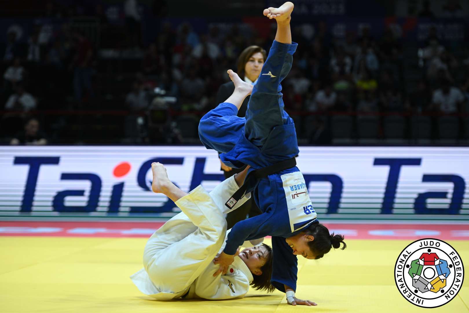 角田夏実選手