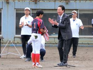 第39回八千代市少年野球市長杯夏季大会表彰式・閉会式の写真