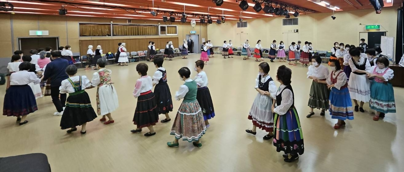 フォークダンス大会の様子