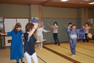 R6盆踊りの様子