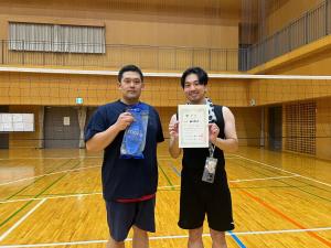 混合の部で優勝したねこまんまの皆さん(集合写真)