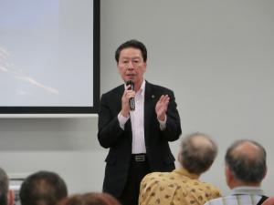 英語で聴く講演会