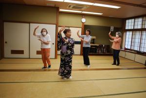 令和7年度盆踊り講座の様子①