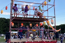 ふくし祭りやぐらの様子