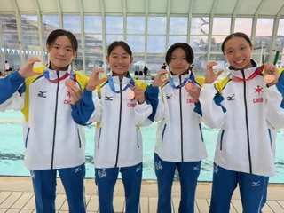 4かける100メートルメドレー出場の４人