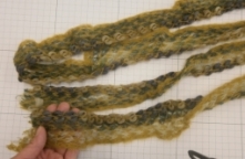 使用する毛糸リボンの画像