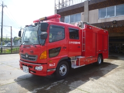 化学消防ポンプ自動車の画像